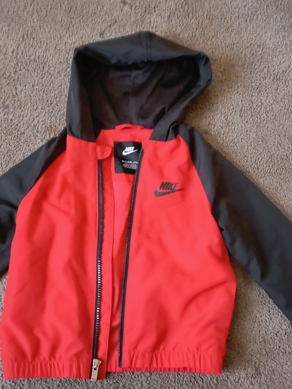 Set Of 2! Boys 3T /4TNike Light Wind Jacket And Nike 3t Sweatpants